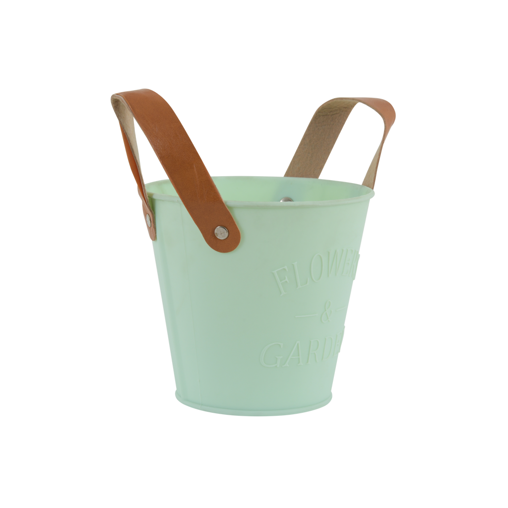 FLOWER BUCKET